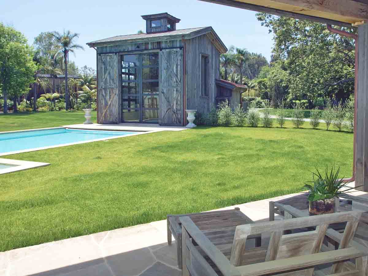 reclaimed-wood-siding-laramie-pool-house-siding
