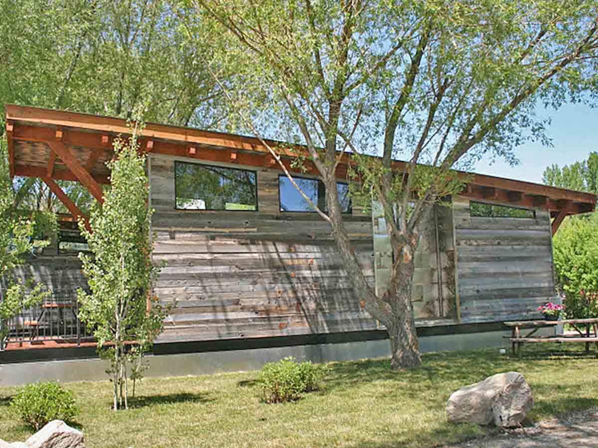 reclaimed-wood-siding-laramie-reclaimed-wood-siding